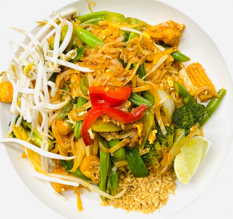 D49 VEGETABLE PAD THAI.