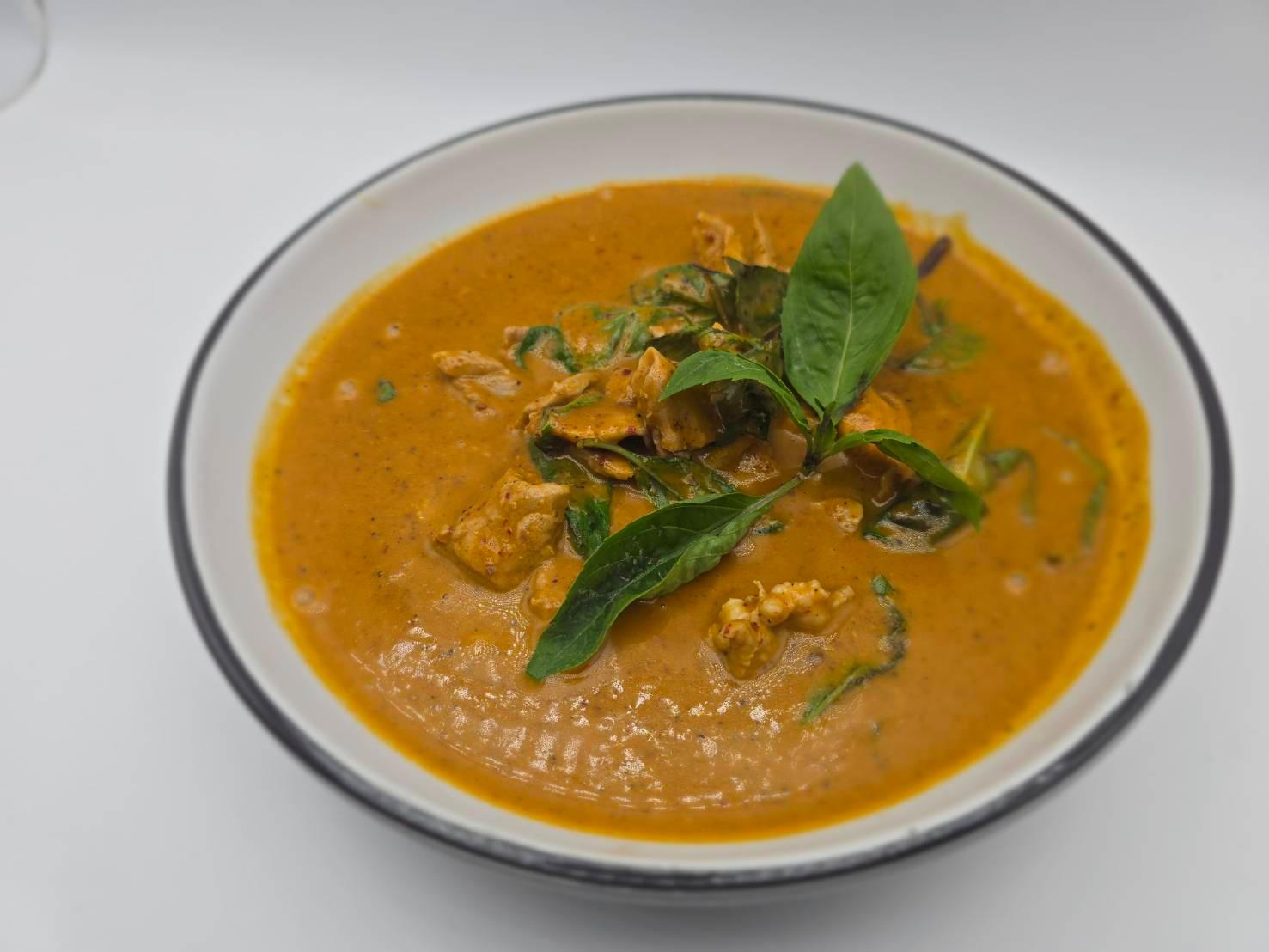 P12 Panang Curry**.