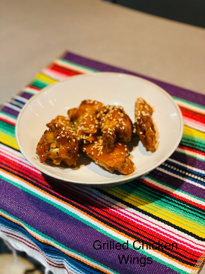 Crispy Chicken Wings.