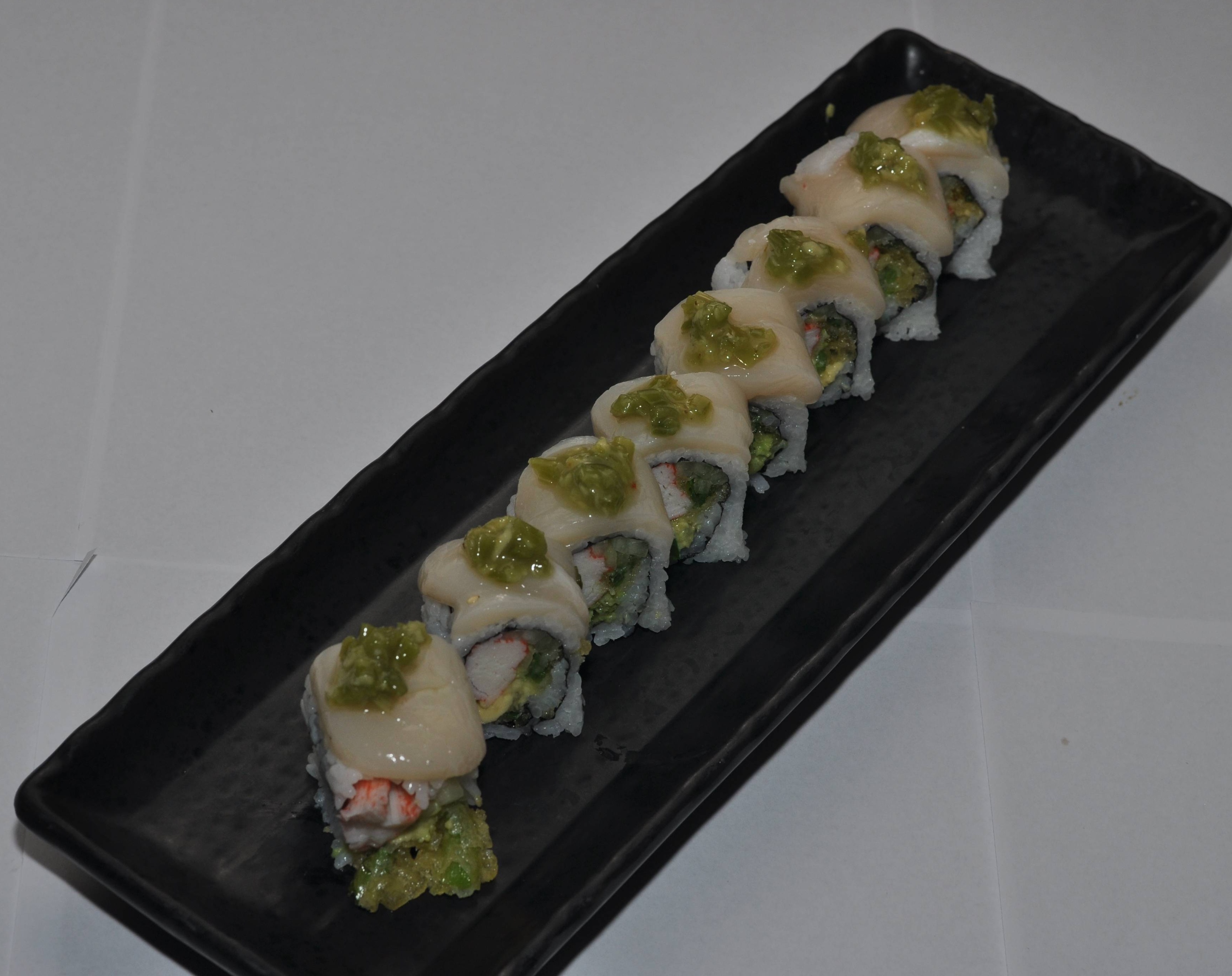 White Akita Roll.