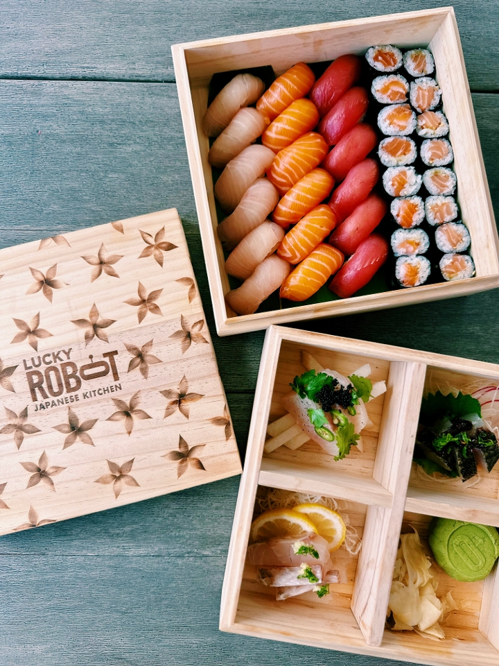 Omakase Sushi Box.