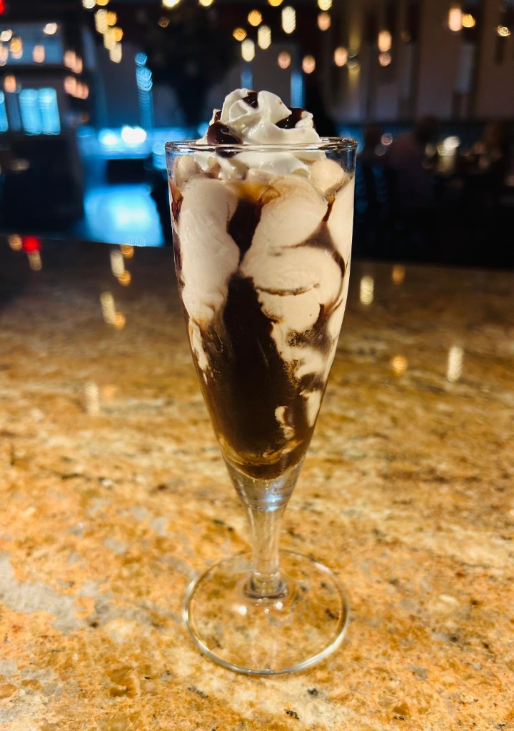 Hazelnut Chocolate Flute (1).