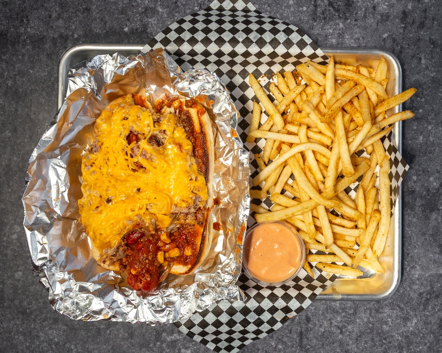 BIG MIC'S CHILI CHEESE DOG.