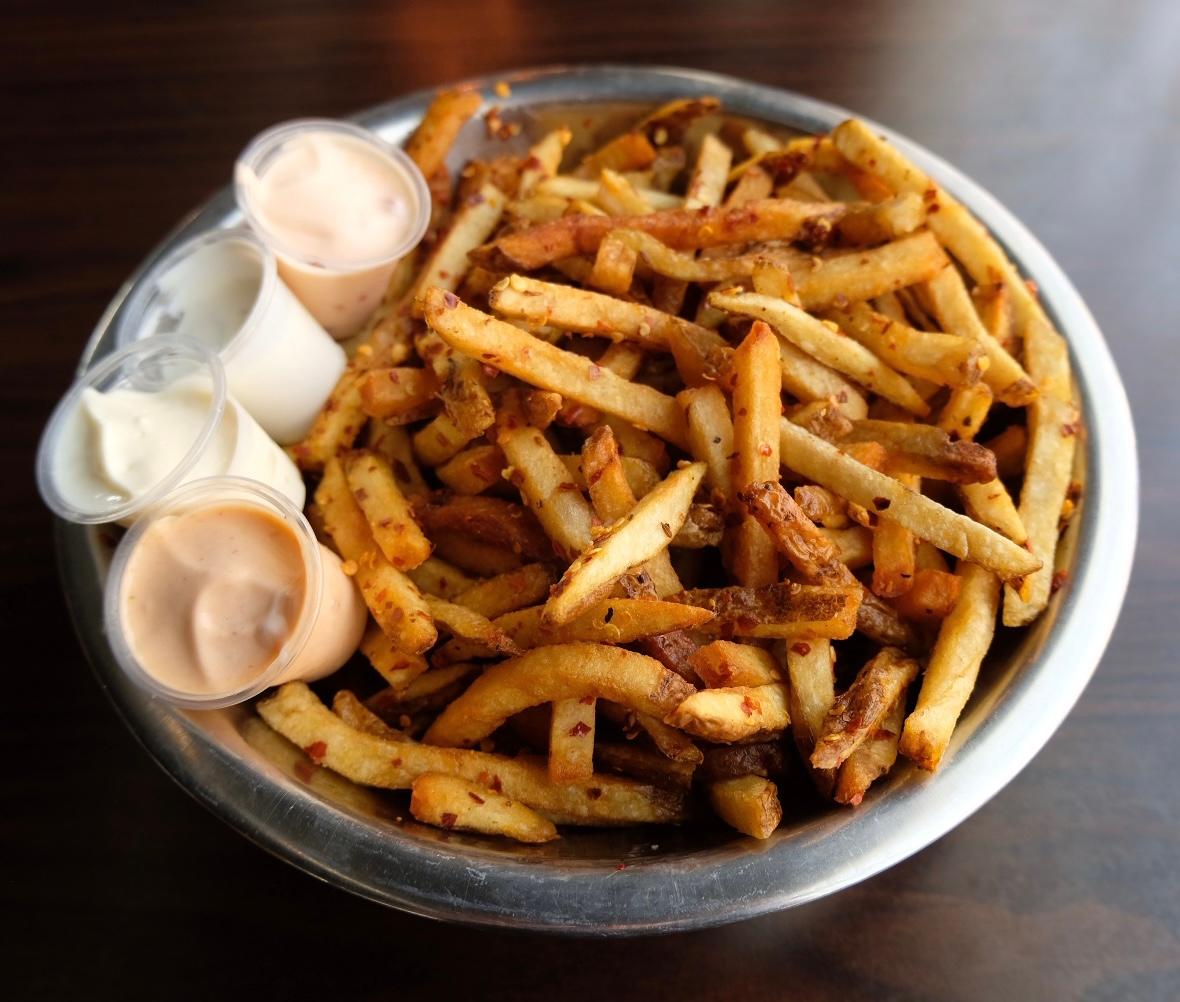 Basket Fire Fries.