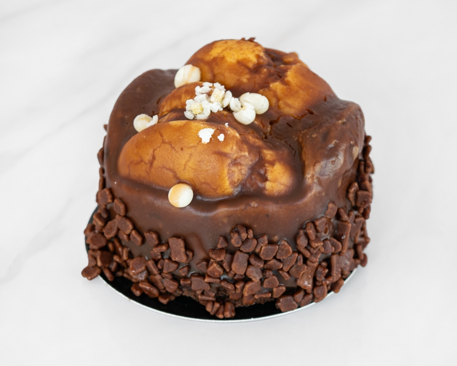 Profiterole Bueno.