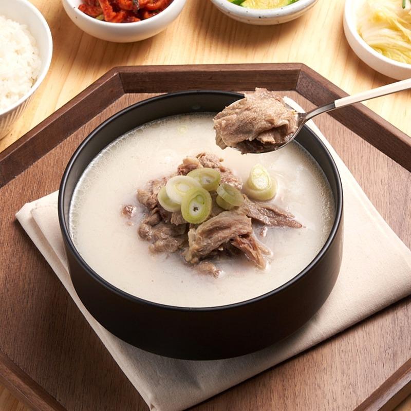 SELLEONGTANG BEEF SOUP.