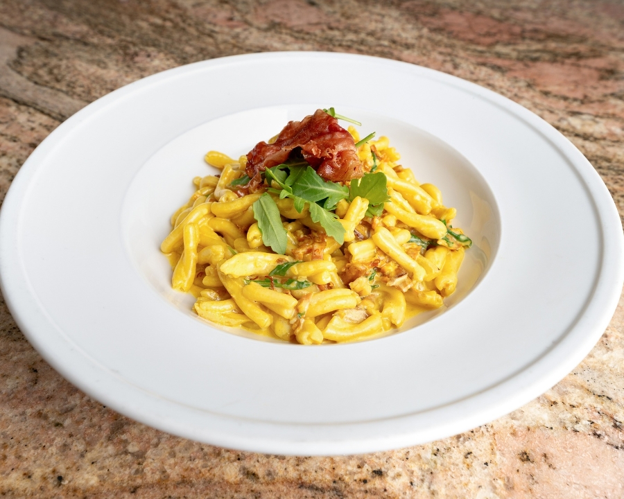 Garganelli Speck Rucola e Zafferano.