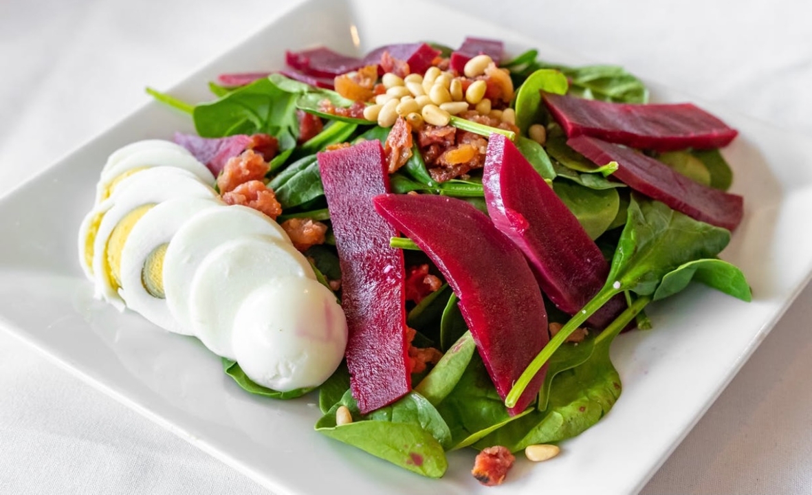 Spinach Beets Salad.