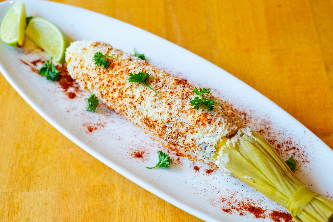 STREET CORN MEXICANOS.