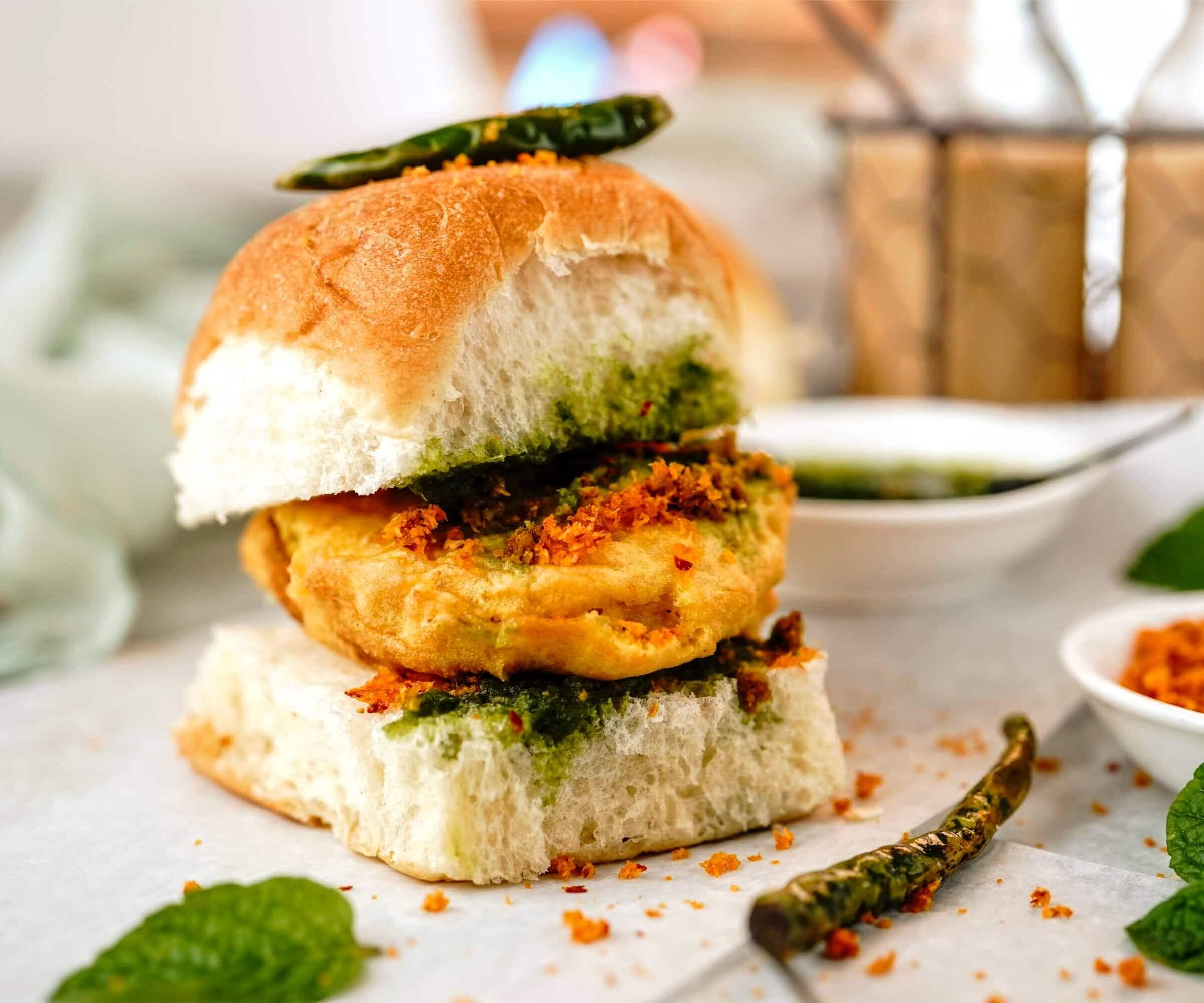 Vada Paav.