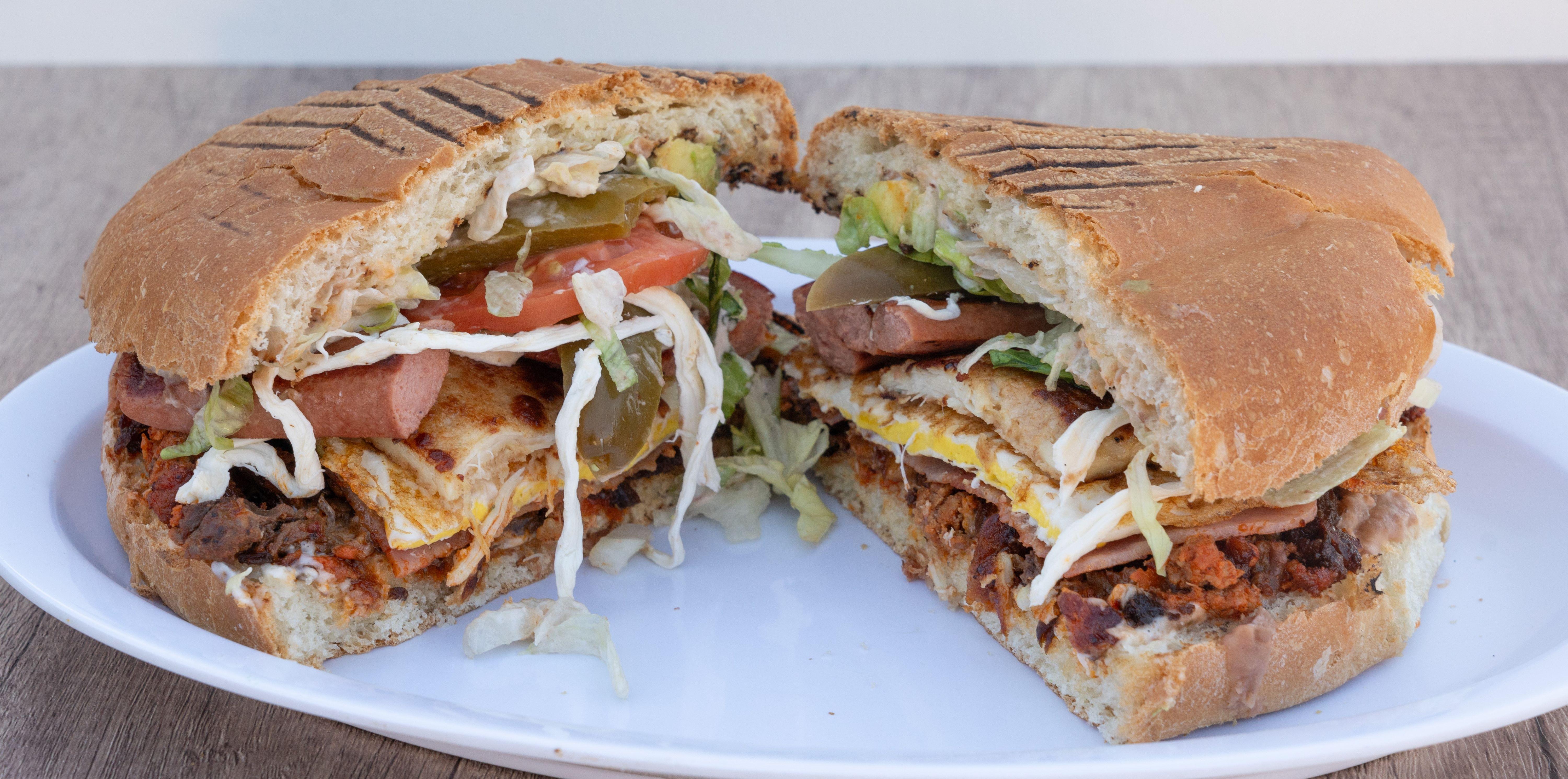 CUBANA TORTA.