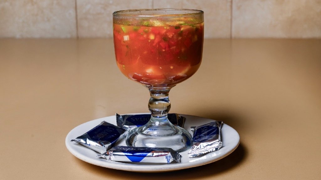 Small Coctel De Camarones.