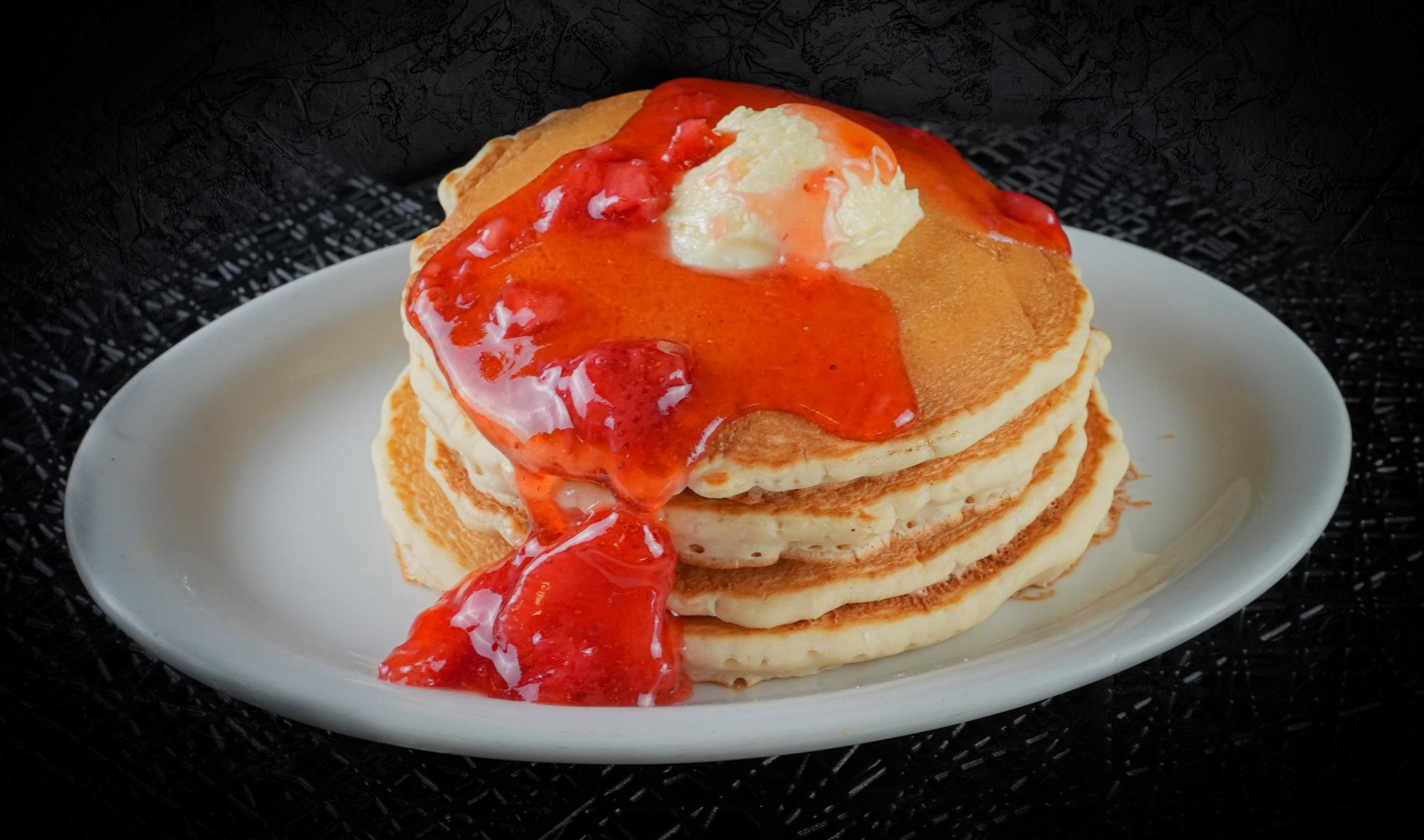 (2) Short Stack Buttermilk Pancakes.