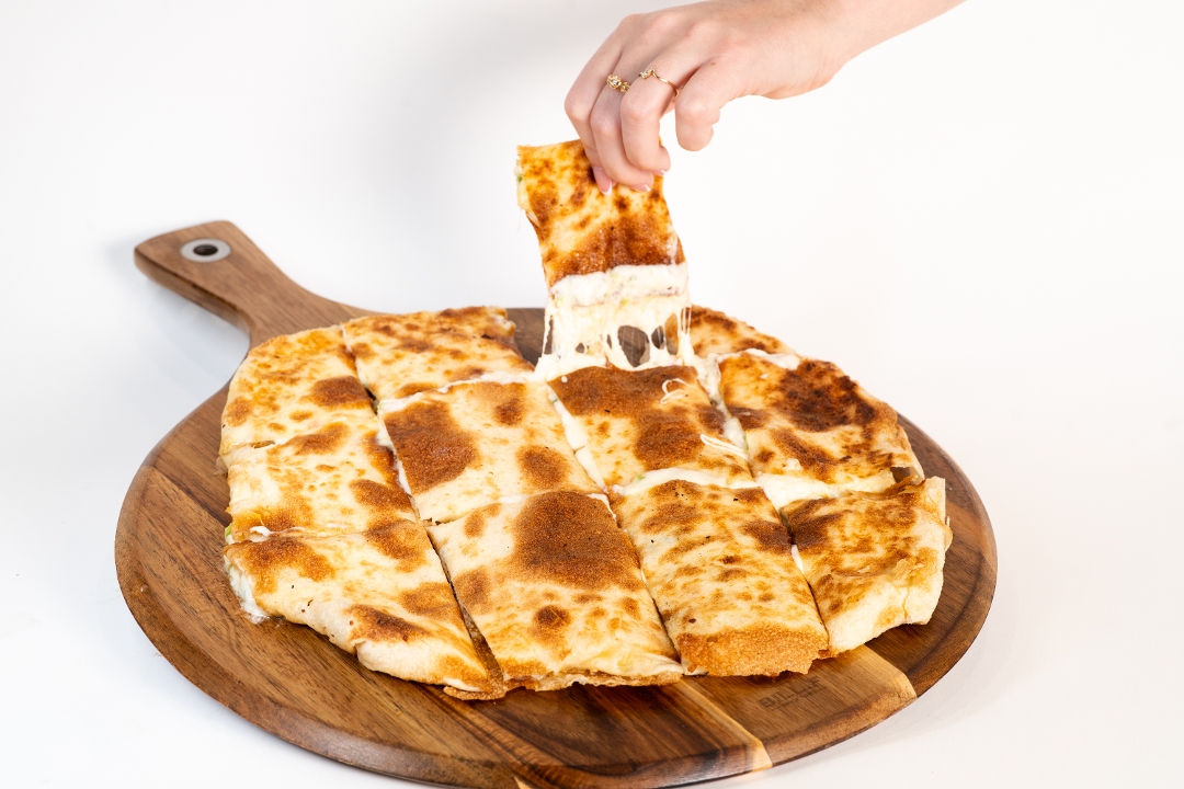 Cheese Lovers Feteer.