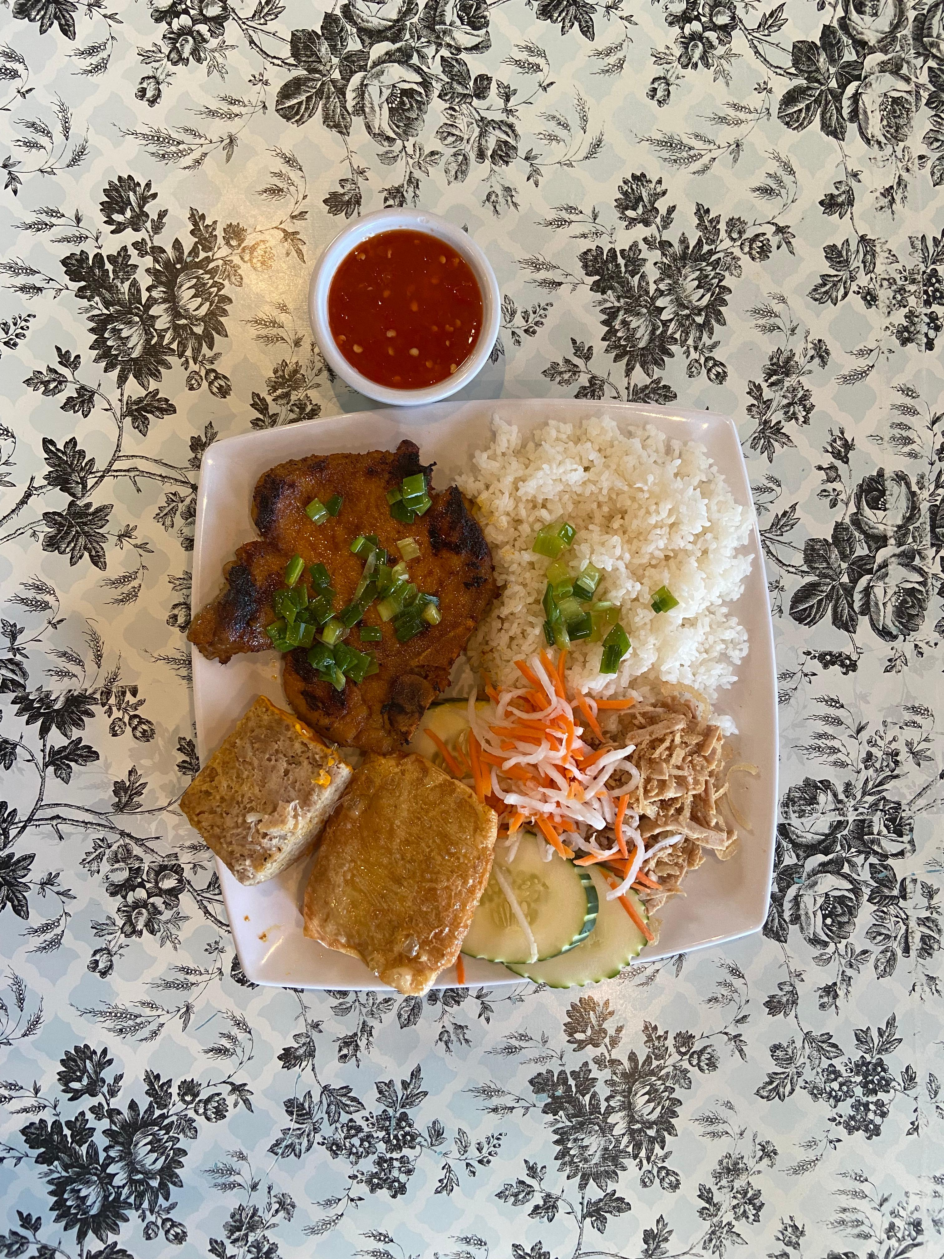 C1 - Cyclo Special Broken Rice - Cơm Tấm Đặc Biệt.