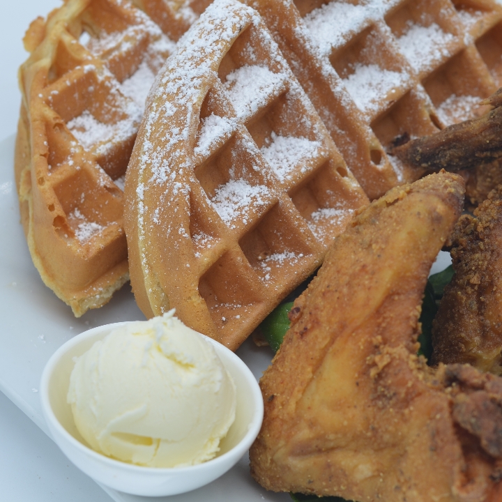 CHICKEN & WAFFLES.