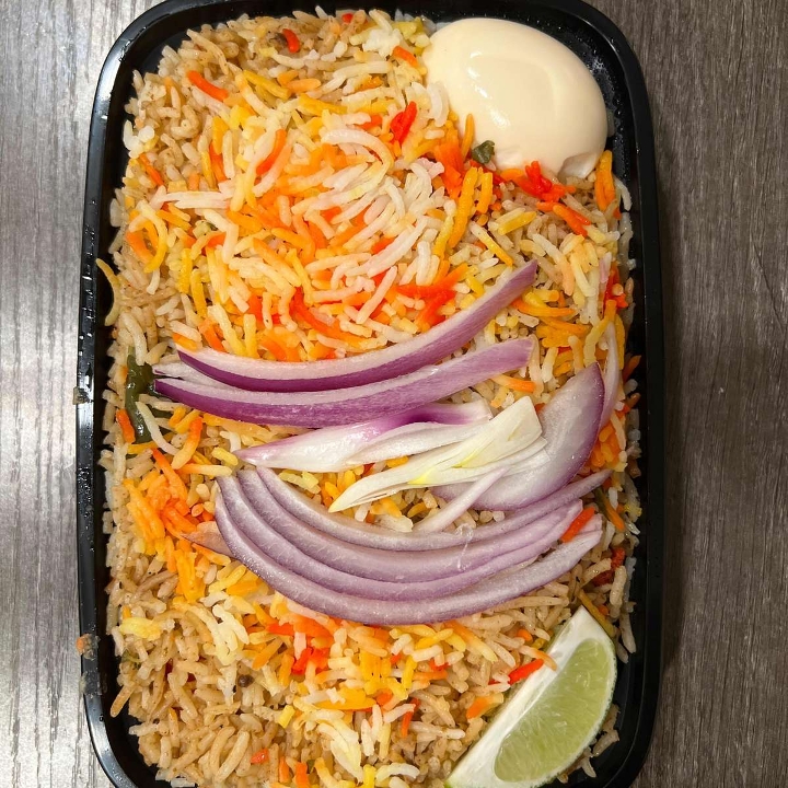 Vijaywada Chicken Bonesless Biryani.