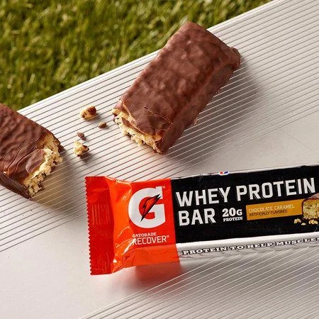 Gatorade Recover Whey Protein Bar Chocolate Caramel.
