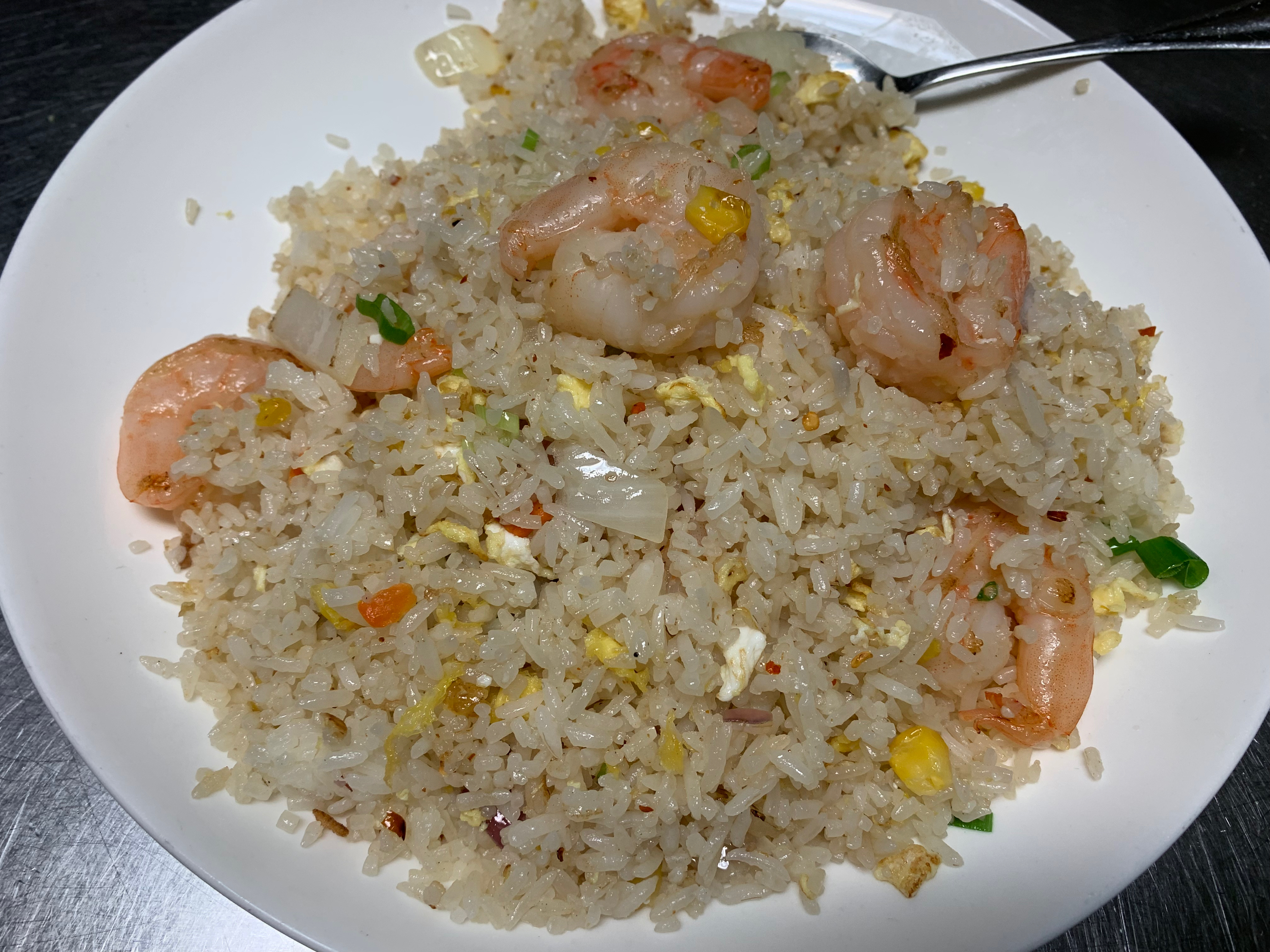 21 虾炒饭SHRIMP Fried Rice.