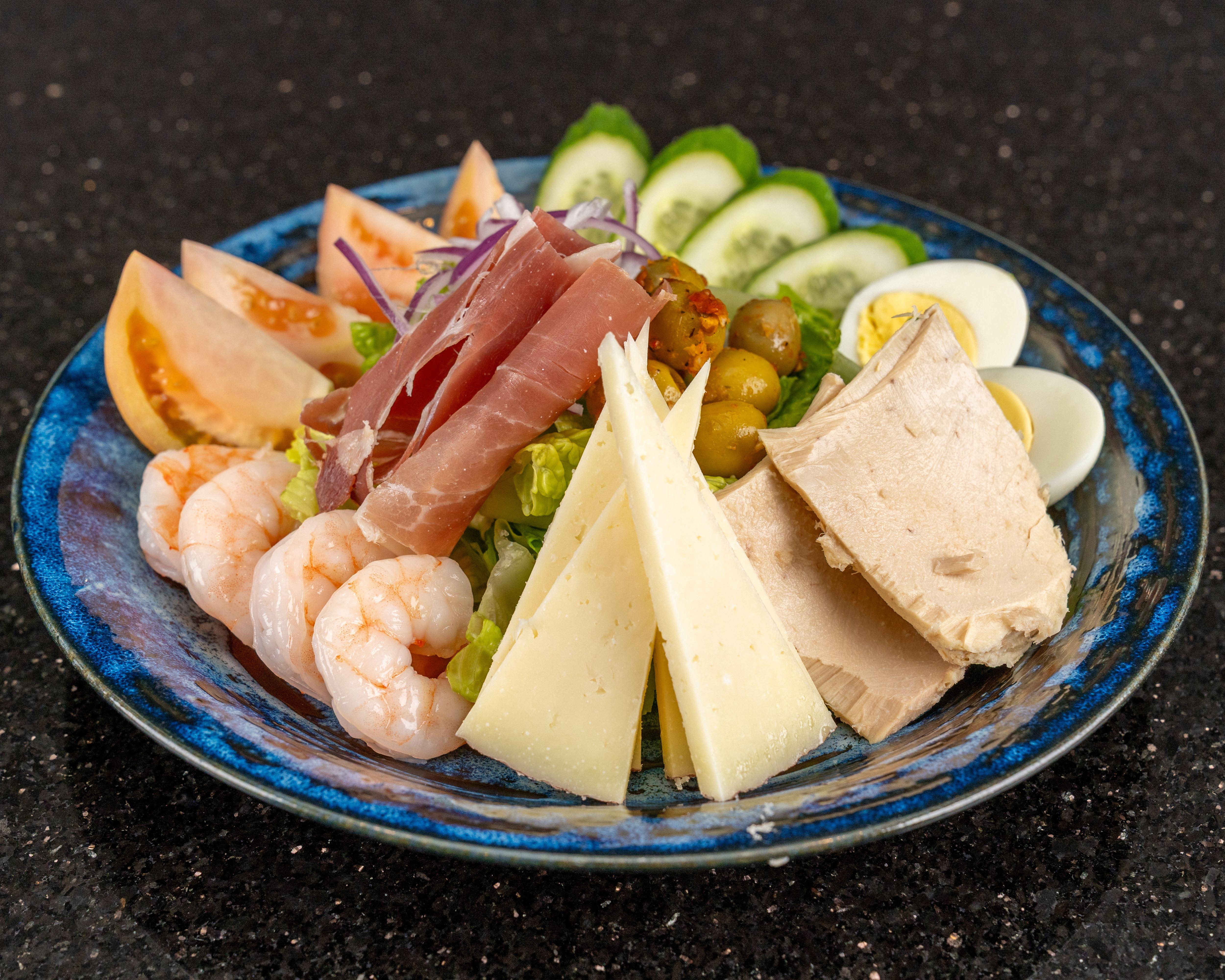 Ensalada Casa España / Casa España Salad.