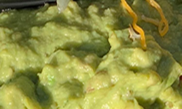 32 Oz Guacamole.
