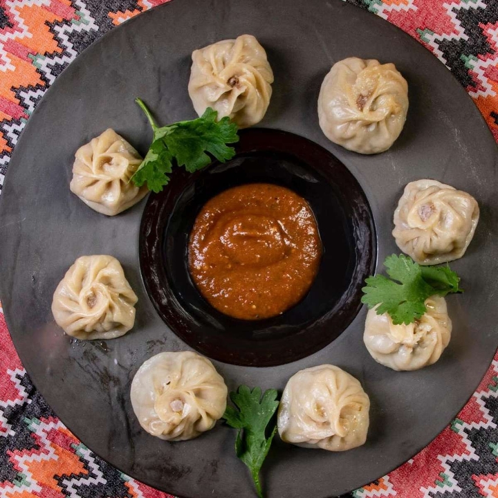 MOMO BUFF.