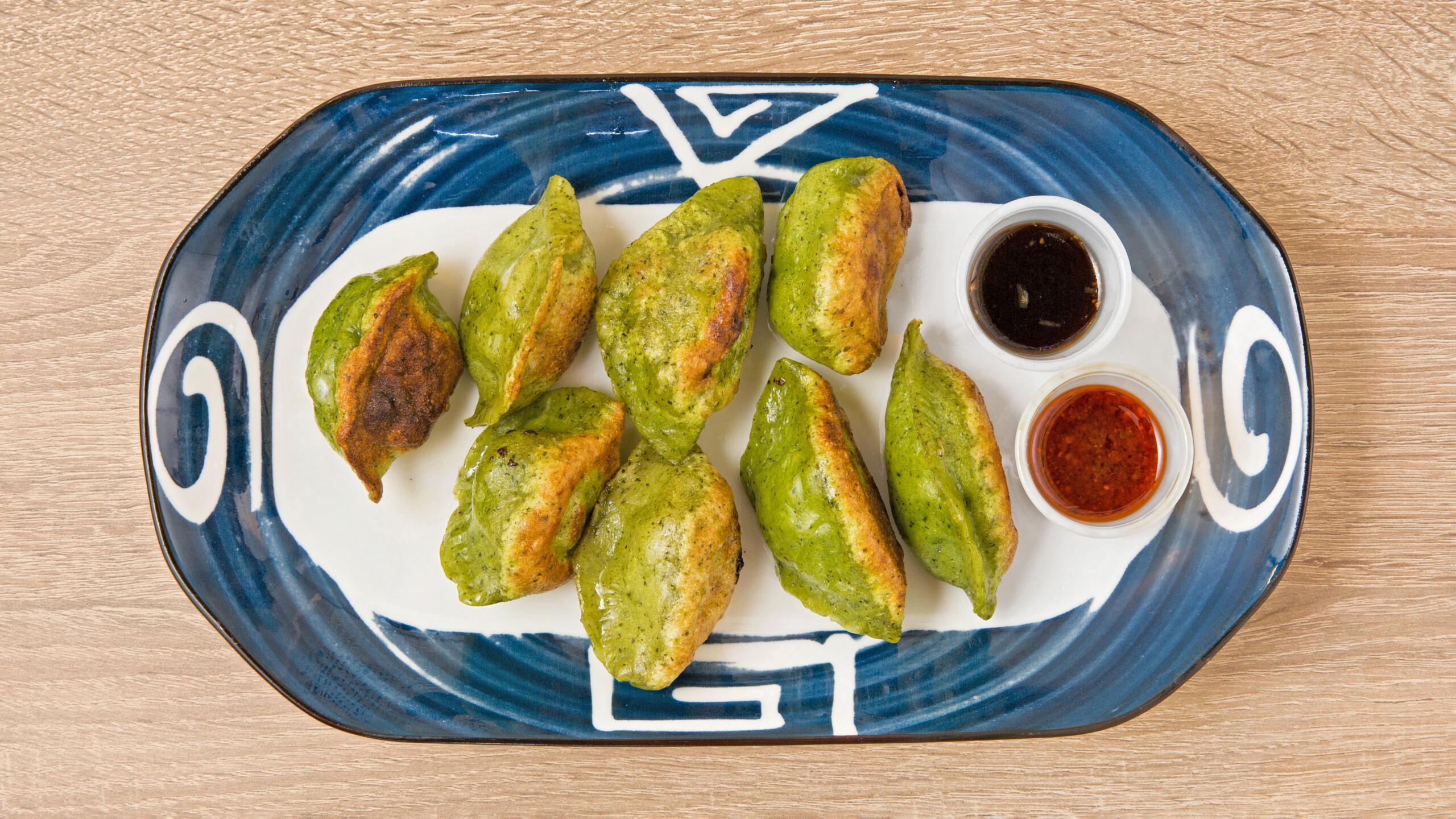 Vegetarian Dumpling 蔬菜饺子.