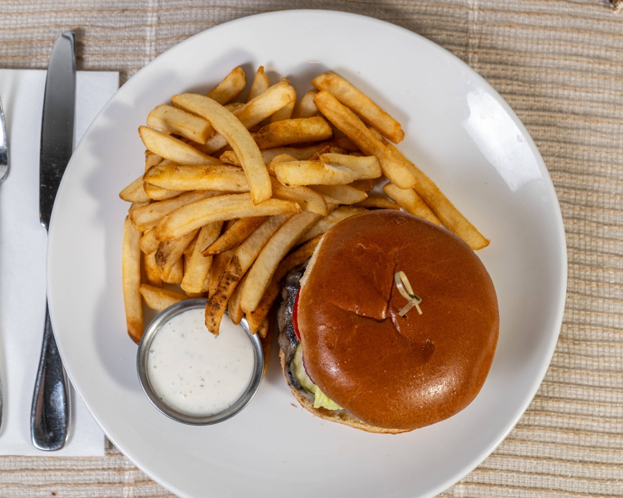 Classic cheeseburger.