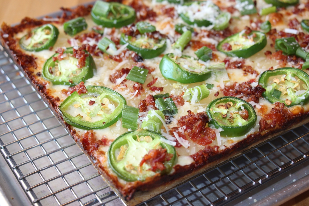 SMALL P.B.J (PINEAPPLE - BACON - JALAPENO).