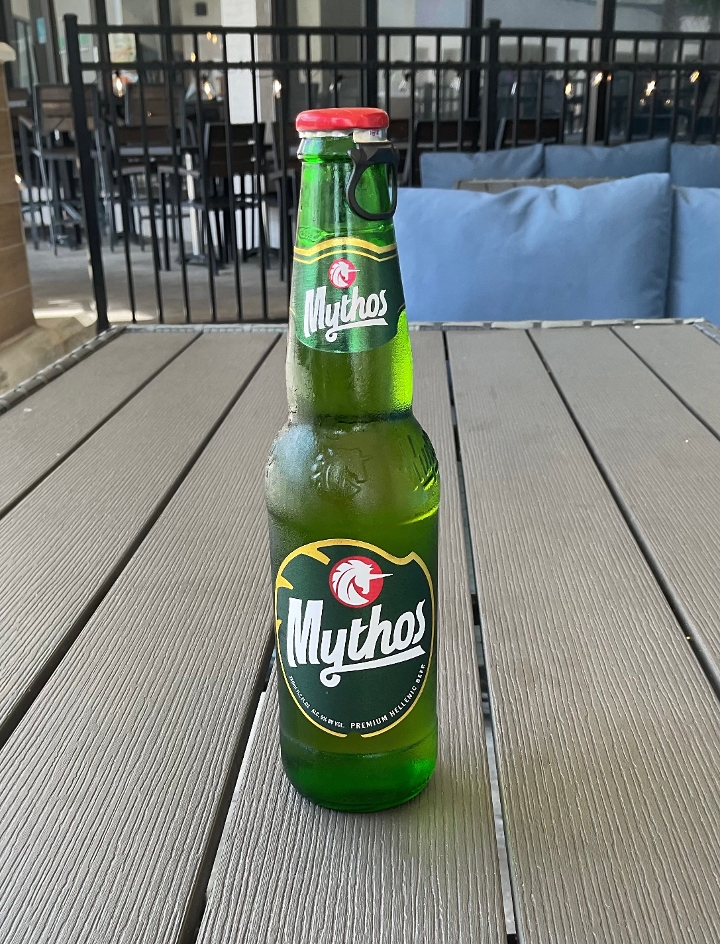 Mythos Lager.