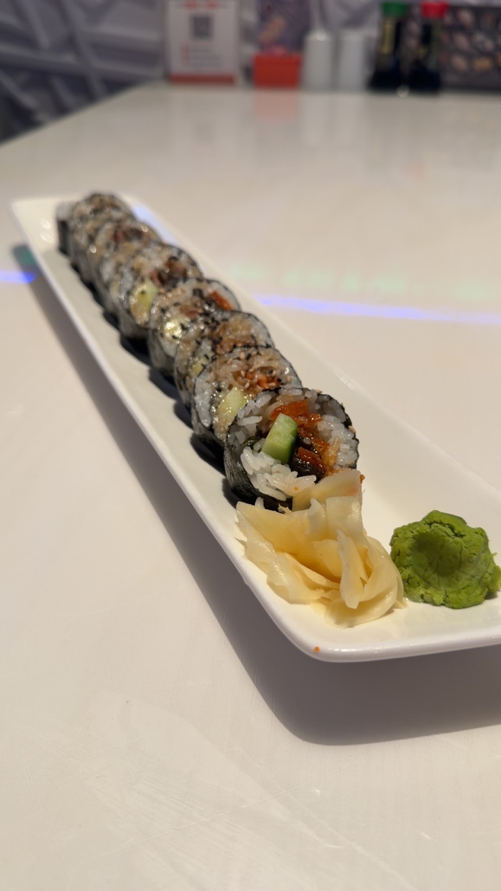 Salmon Skin Roll.
