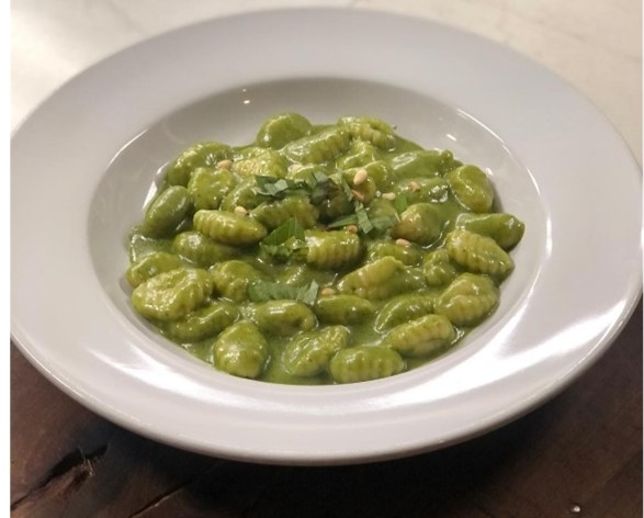 Gnocchi Al Pesto.