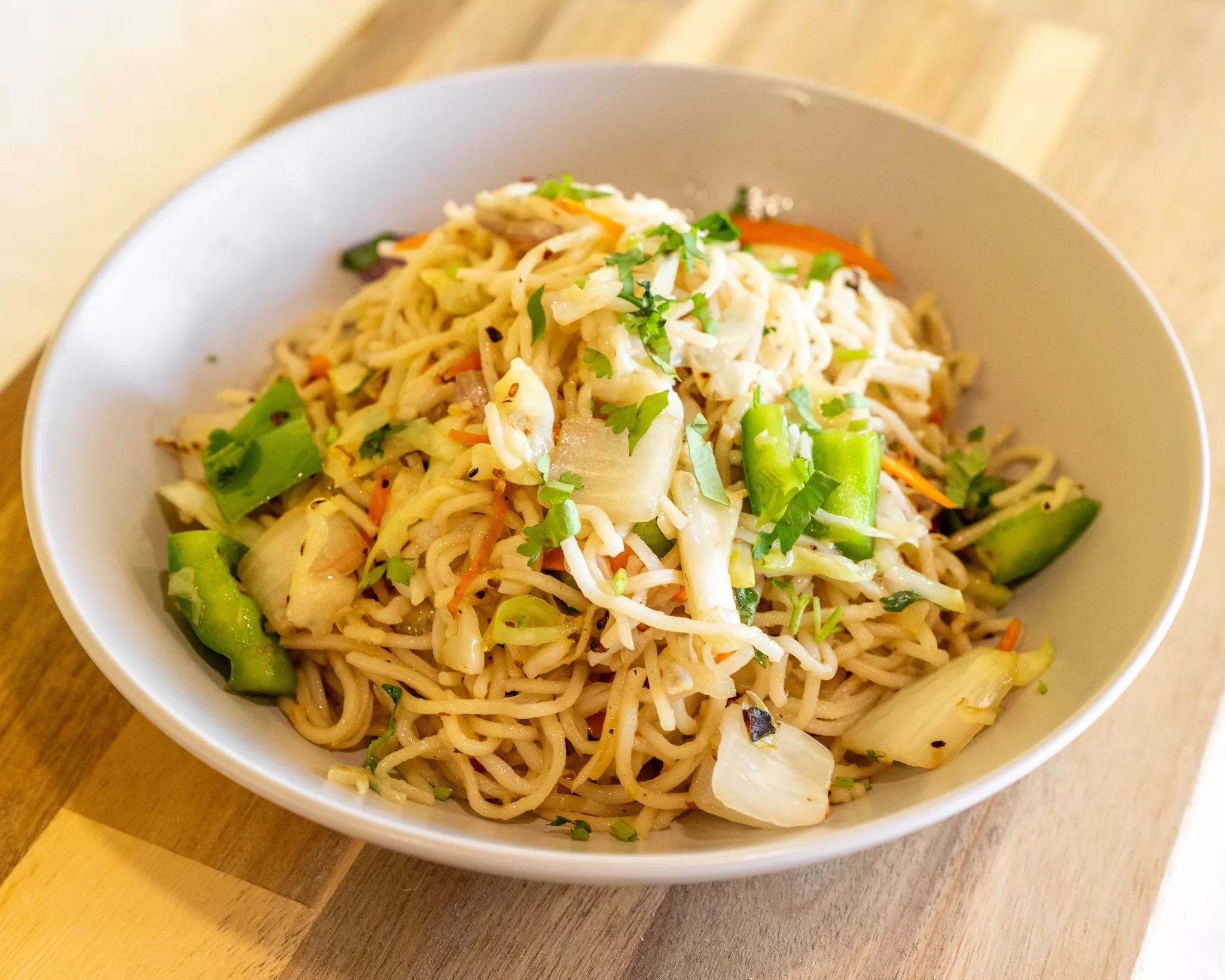 Hakka Noodles.
