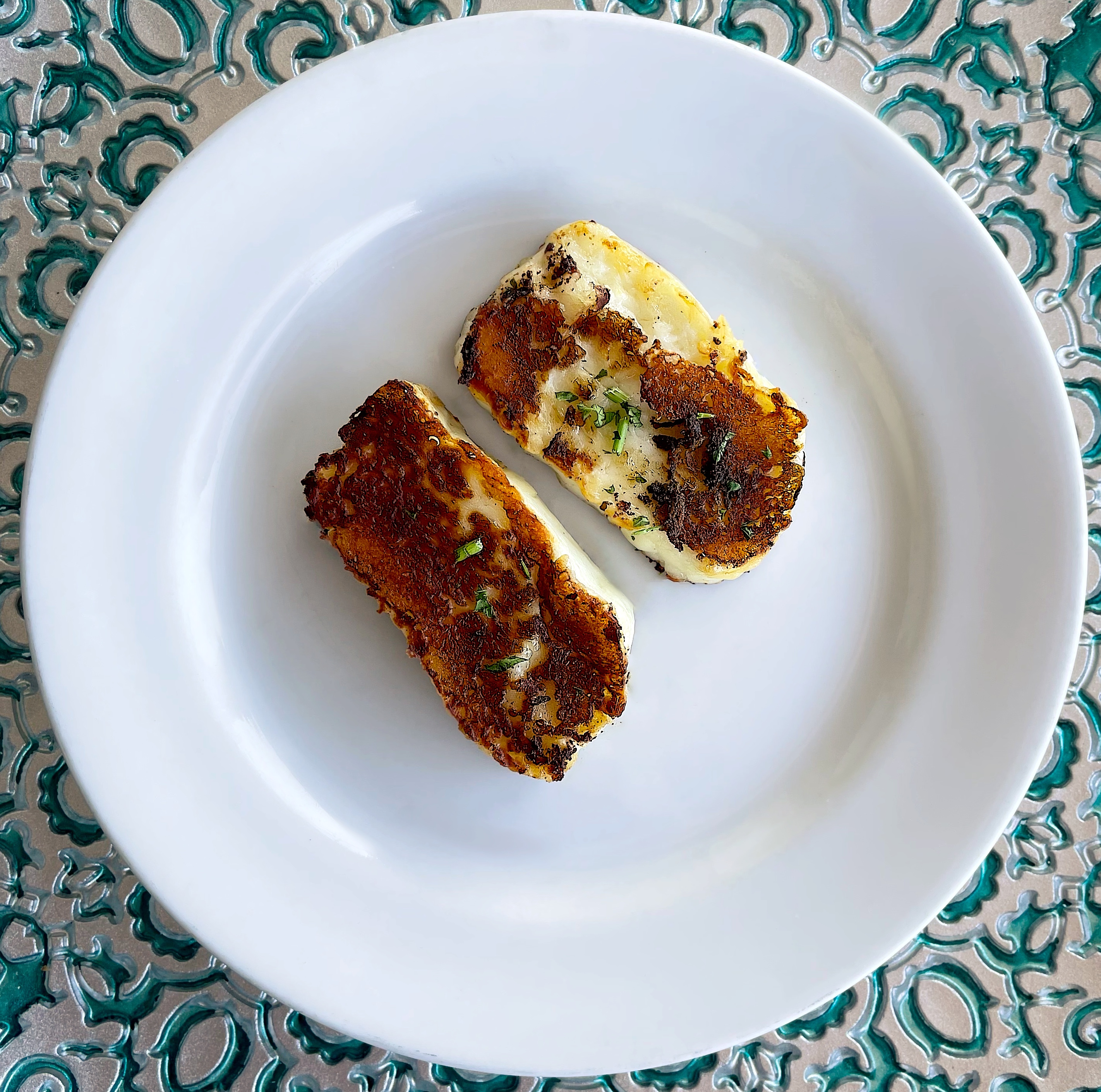 Grilled Halloumi Cheese (2 Slices).