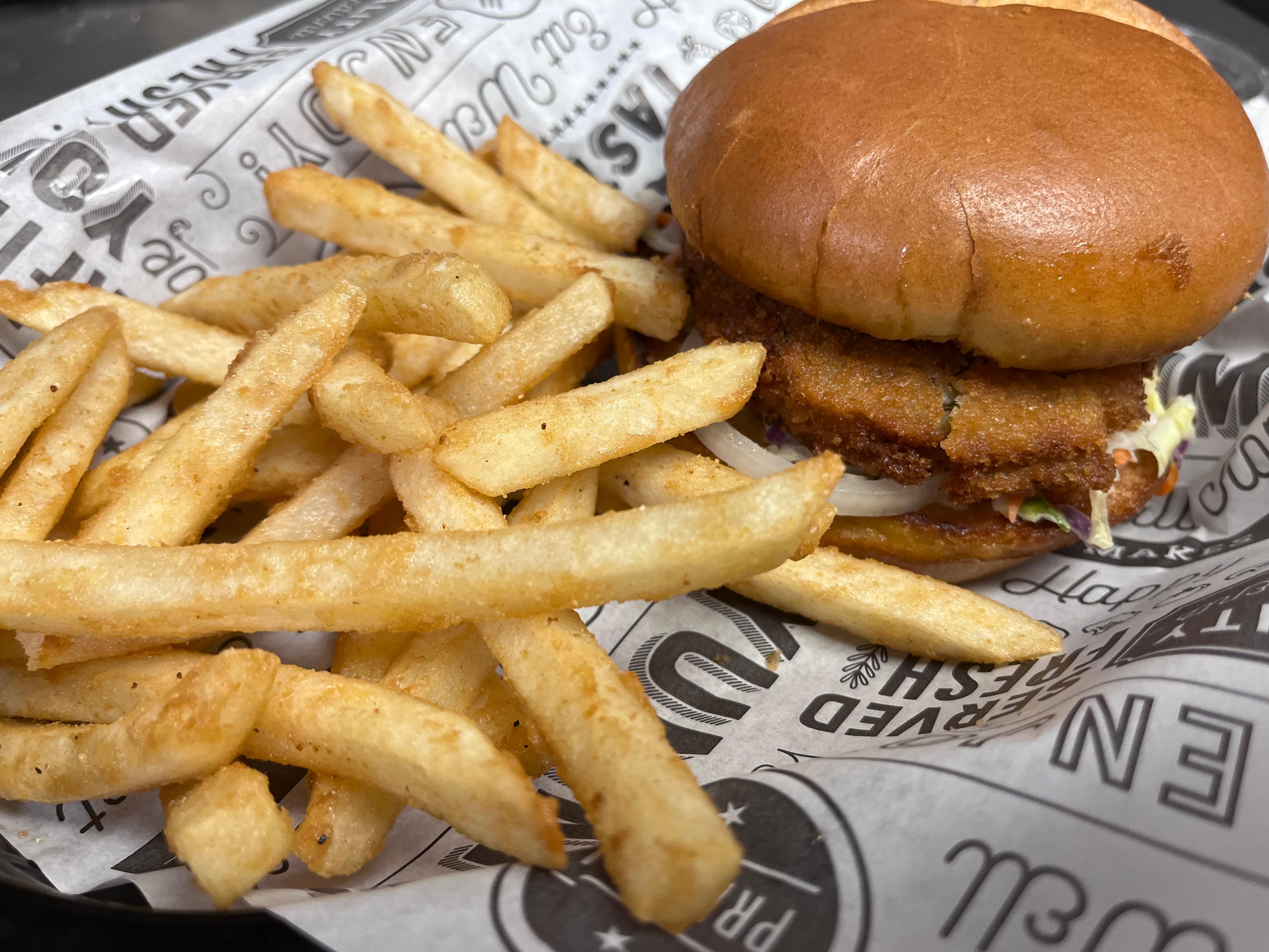 Crab Cake Sandwich + FRIES.