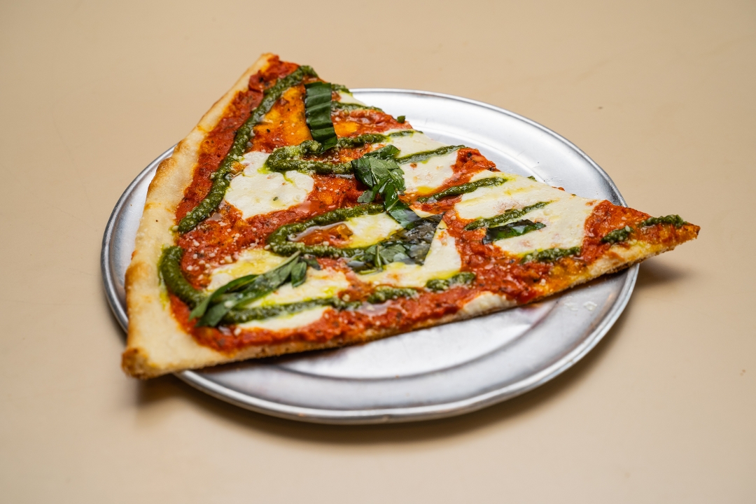 XL Funky Margherita Pizza.