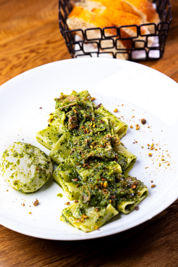 Paccheri Pistachio.