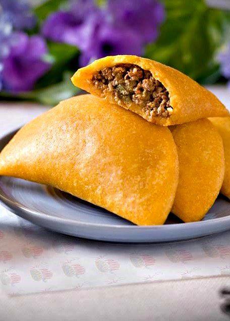 Empanada de Carne Molida.