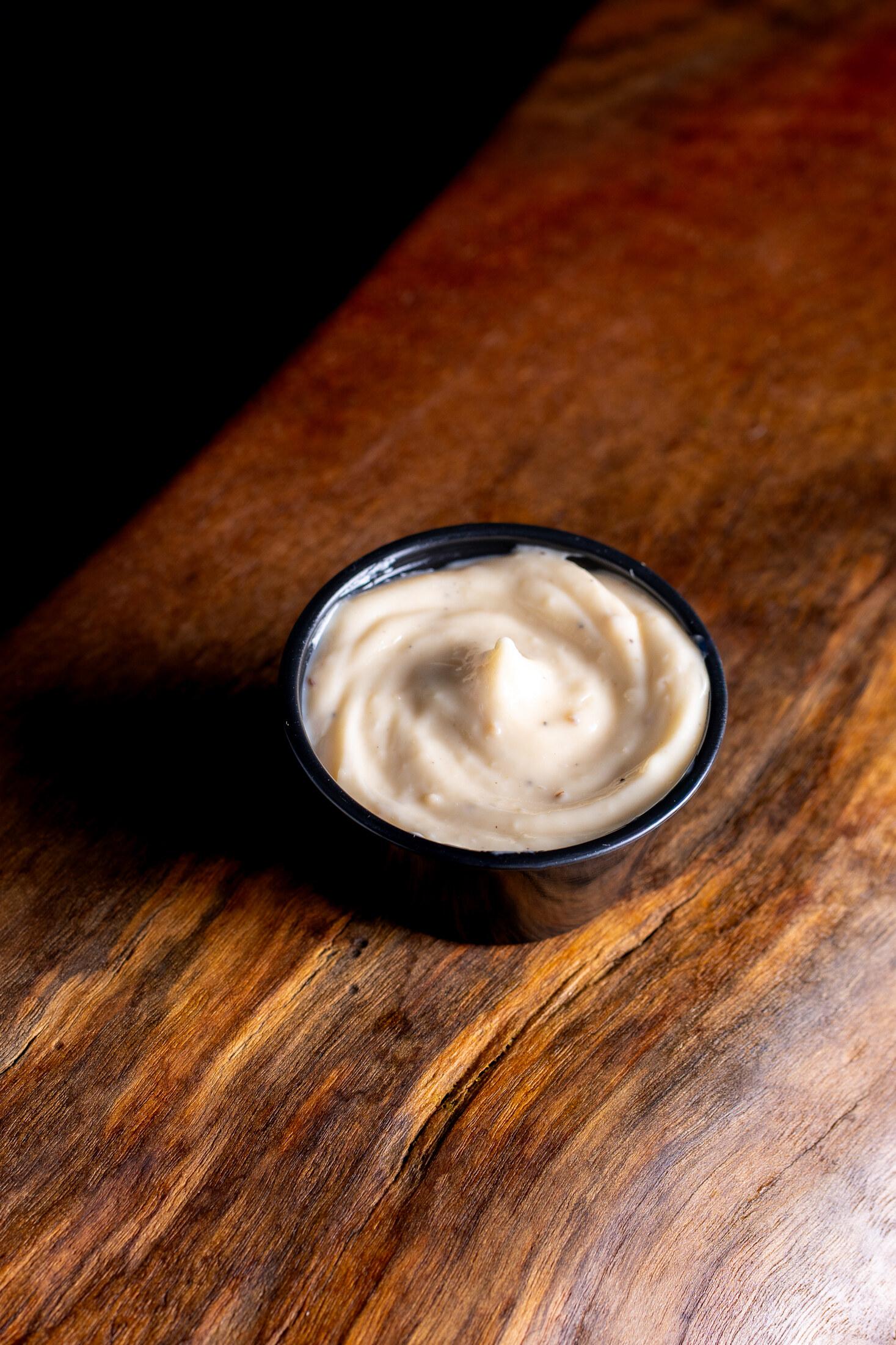 1/2 Pint Roasted Garlic Aioli.