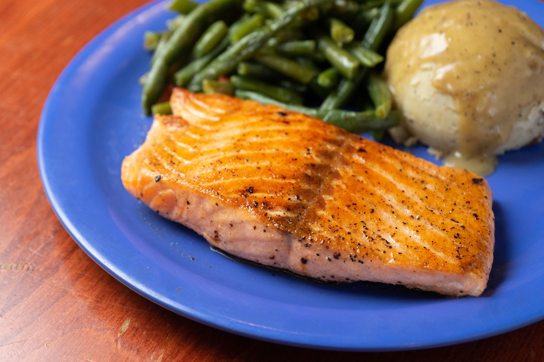 GRILLED SALMON ENTREE.