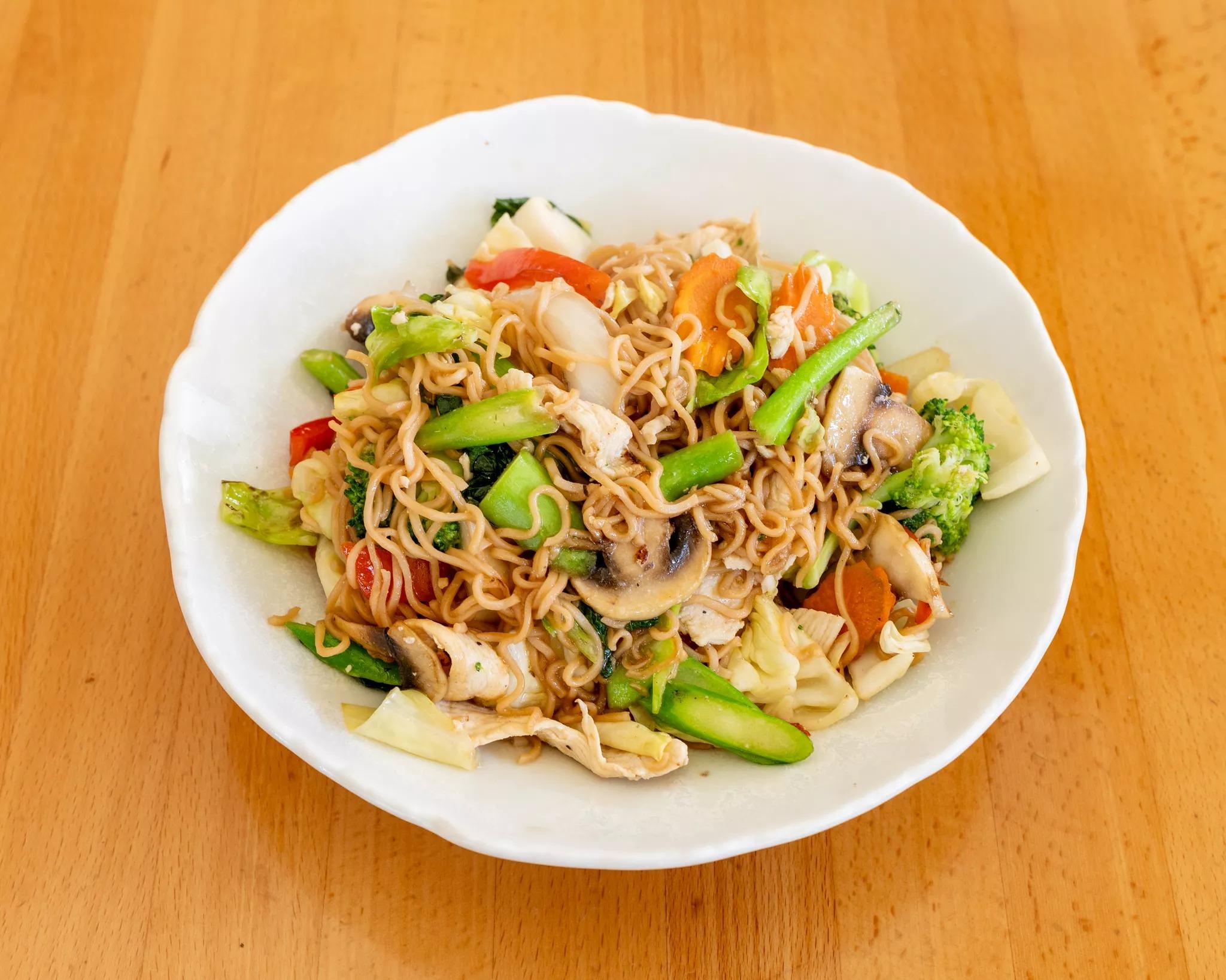 L- Thai Chow Mein.