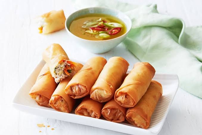 Chicken Spring Roll.