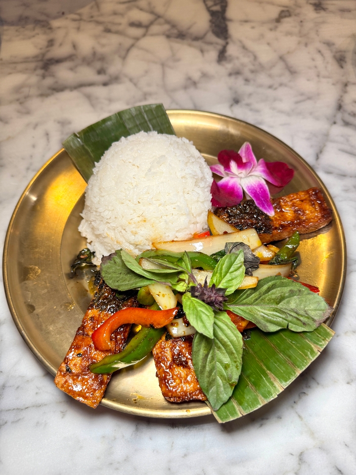 Spicy Thai VEGAN fish 💚.