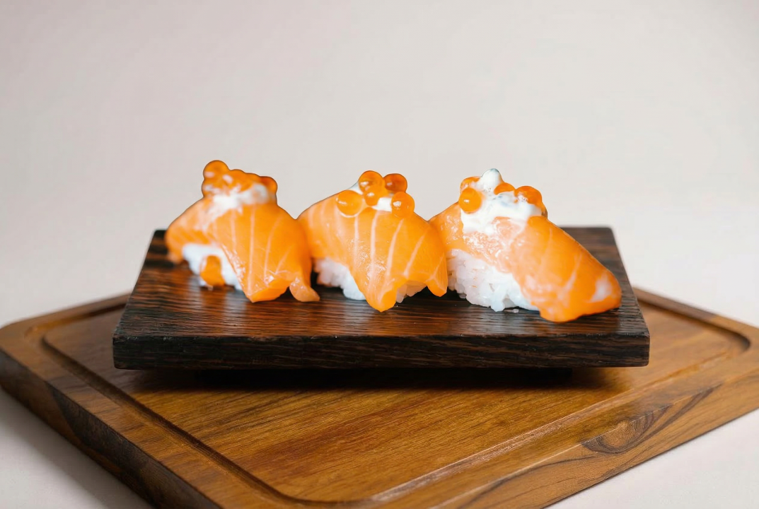Special Nigiri Salmon.