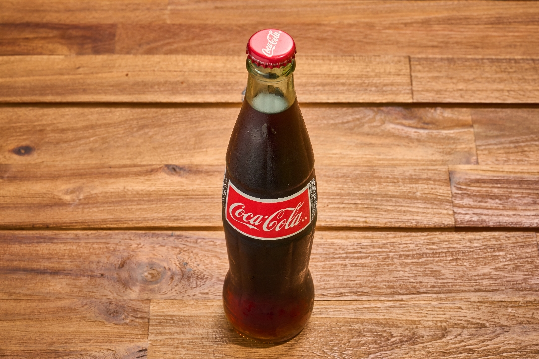 Bottle Coca-Cola.
