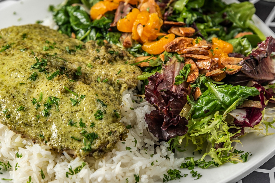 Tilápia com Pesto.
