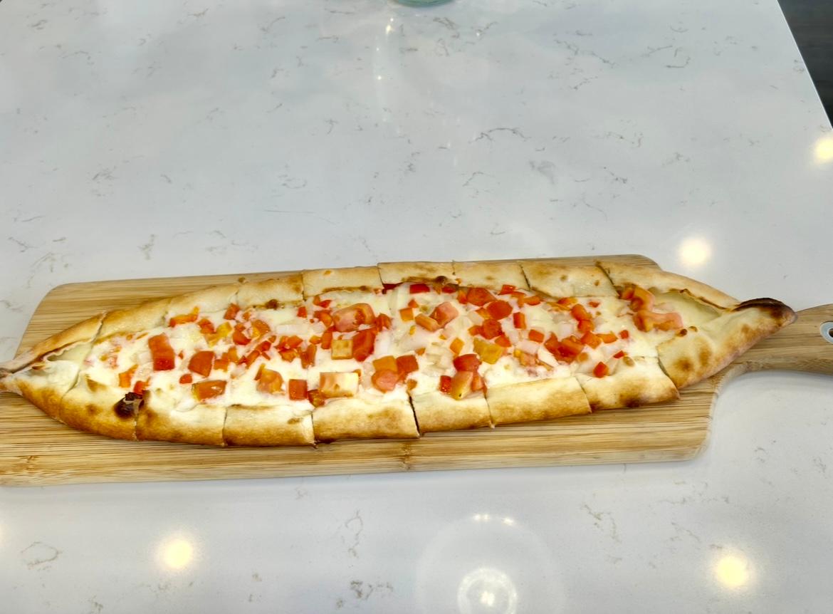 Veggies Pide.