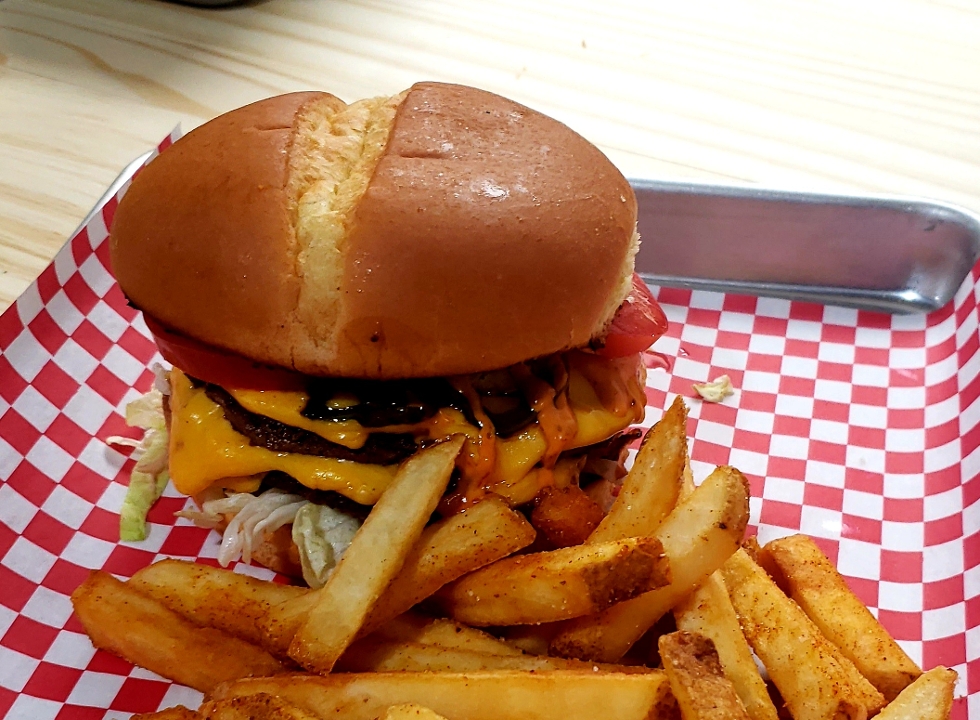 Flame Burger.