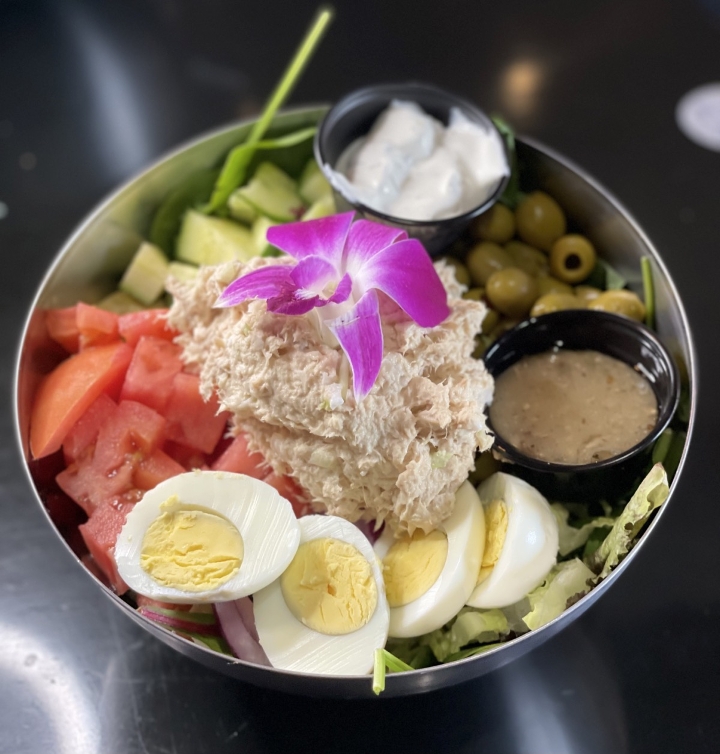 #33A Tuna & Egg Salad.