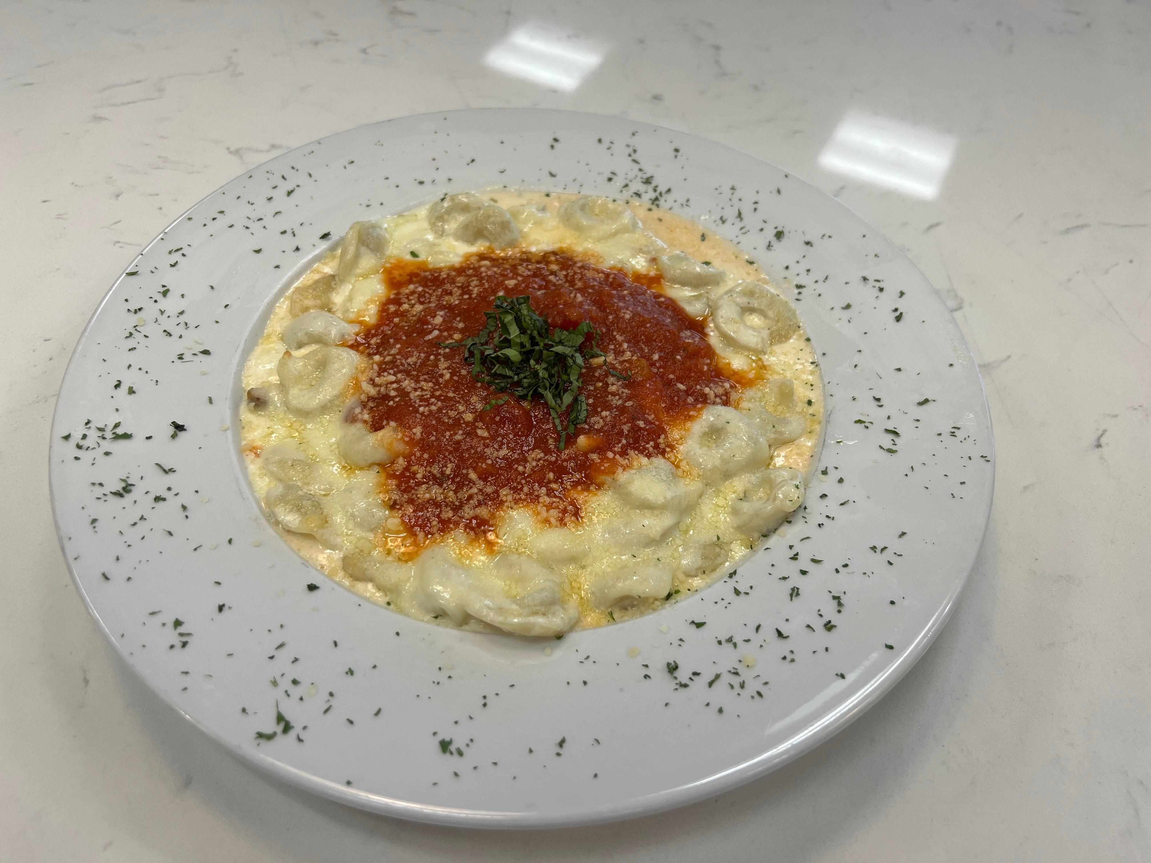 Tortellini Sorrento.